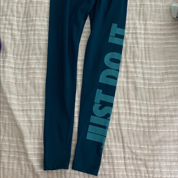 Nike XS leggings - Picture 5 of 5